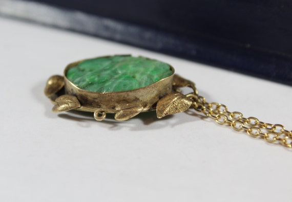 Antique Chinese 10k Gold Carved Jadeite Necklace - image 5