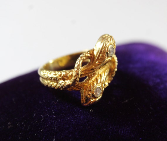 Vintage 14k Gold Natural Diamond Snake Shape Ring… - image 4