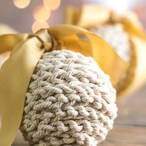 Crochet Christmas Tree Ornaments - Crochet Christmas Ball Ornament - Christmas Tree Decorations