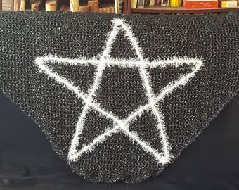 Pentacle Shawl w/silver accent