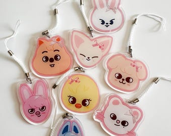 STRAY KIDS Skzoo Face Keychain Phone Light Stick Face Charm Kawaii