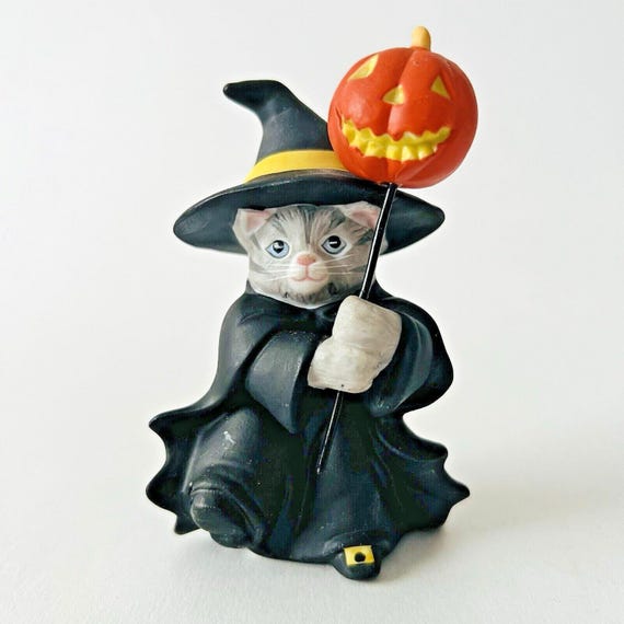 Vintage 1987 Kitty Cucumber Halloween Witch With Pumpkin Figurine