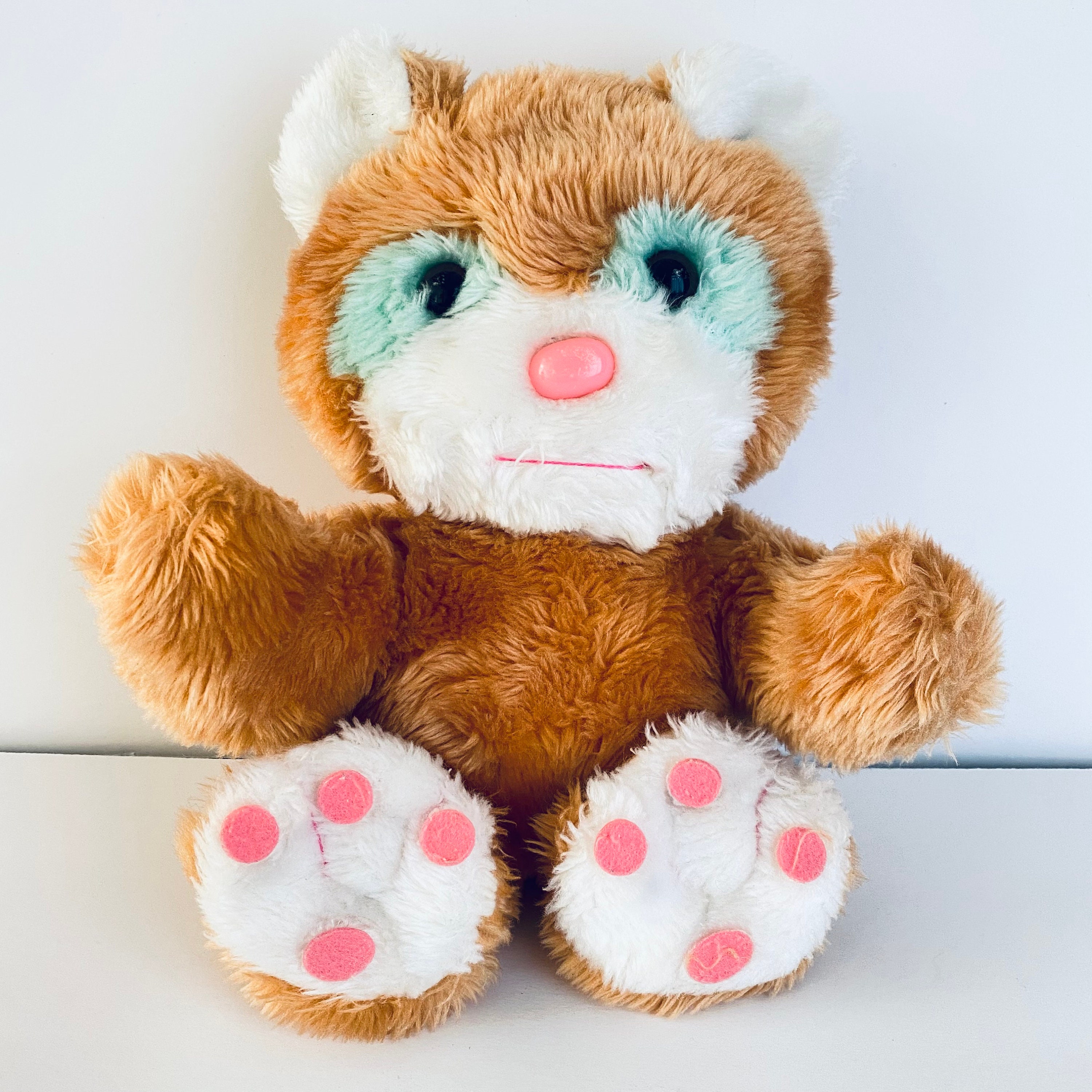Vintage 1984 KB Hungry Bear Plush Orange Seated White Green Pink
