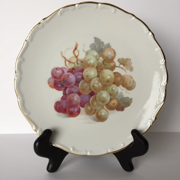 Vintage Scalloped Schumann Arzberg Bavaria Grape Motif Plate Gold Trim Porcelain Germany