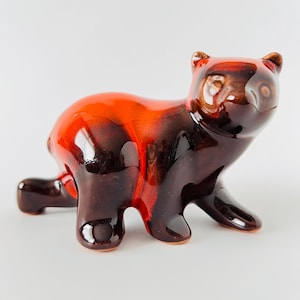 Kanadische Keramik, orangebraune Bärenfigur mit Tropfglasur, 12,7 cm
