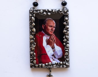Adorno de San Juan Pablo II: Icono religioso de vidrio biselado