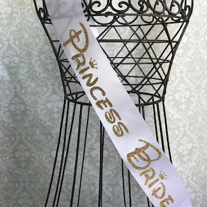 Princesse mariée avec couronnes / écharpe pour enterrement de vie de jeune fille