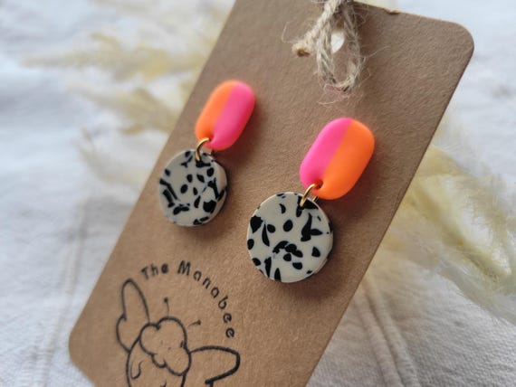 Hypoallergene Ohrringe Neon mit Leo 18k vergoldeter chirurgischer Edelstahl