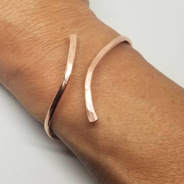 Copper Overlap Hammered Bracelet Cuff