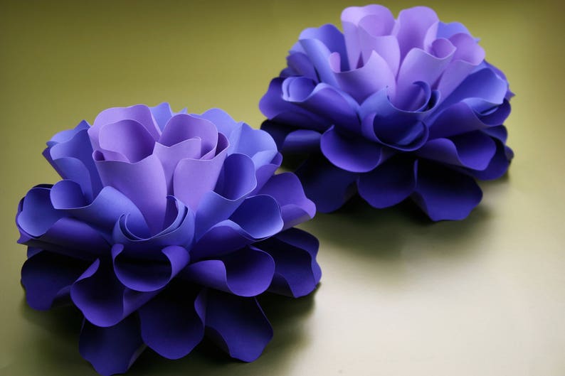 Small paper flowers table decor GABRIELLE Etsy