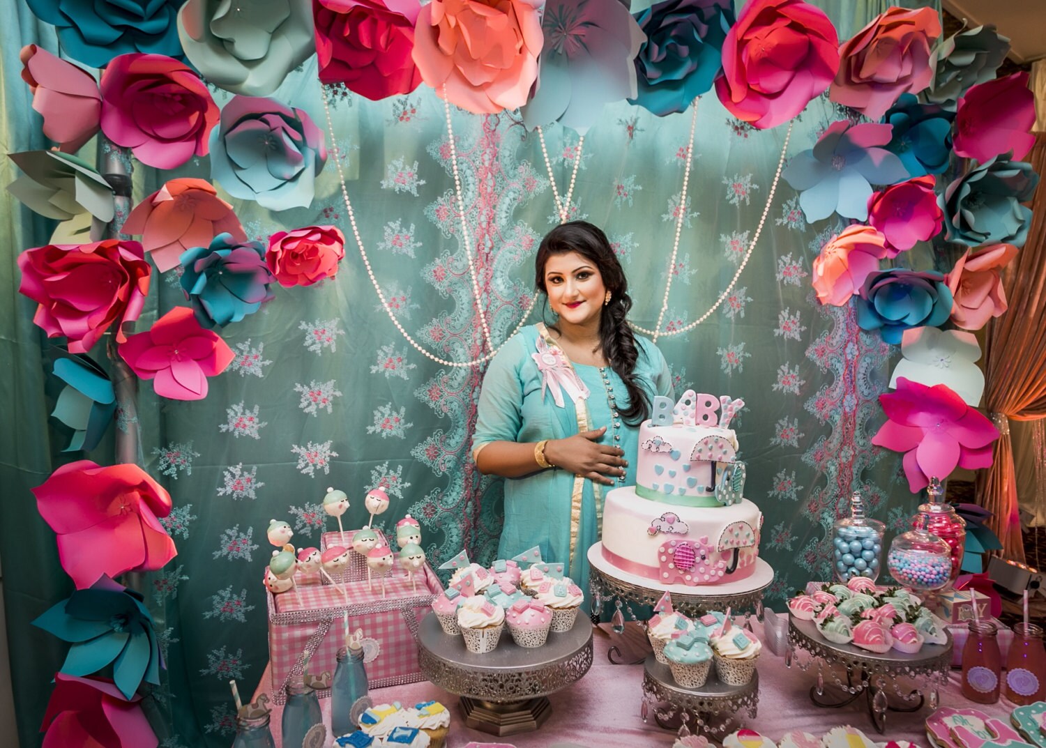 baby shower decorations with flowers