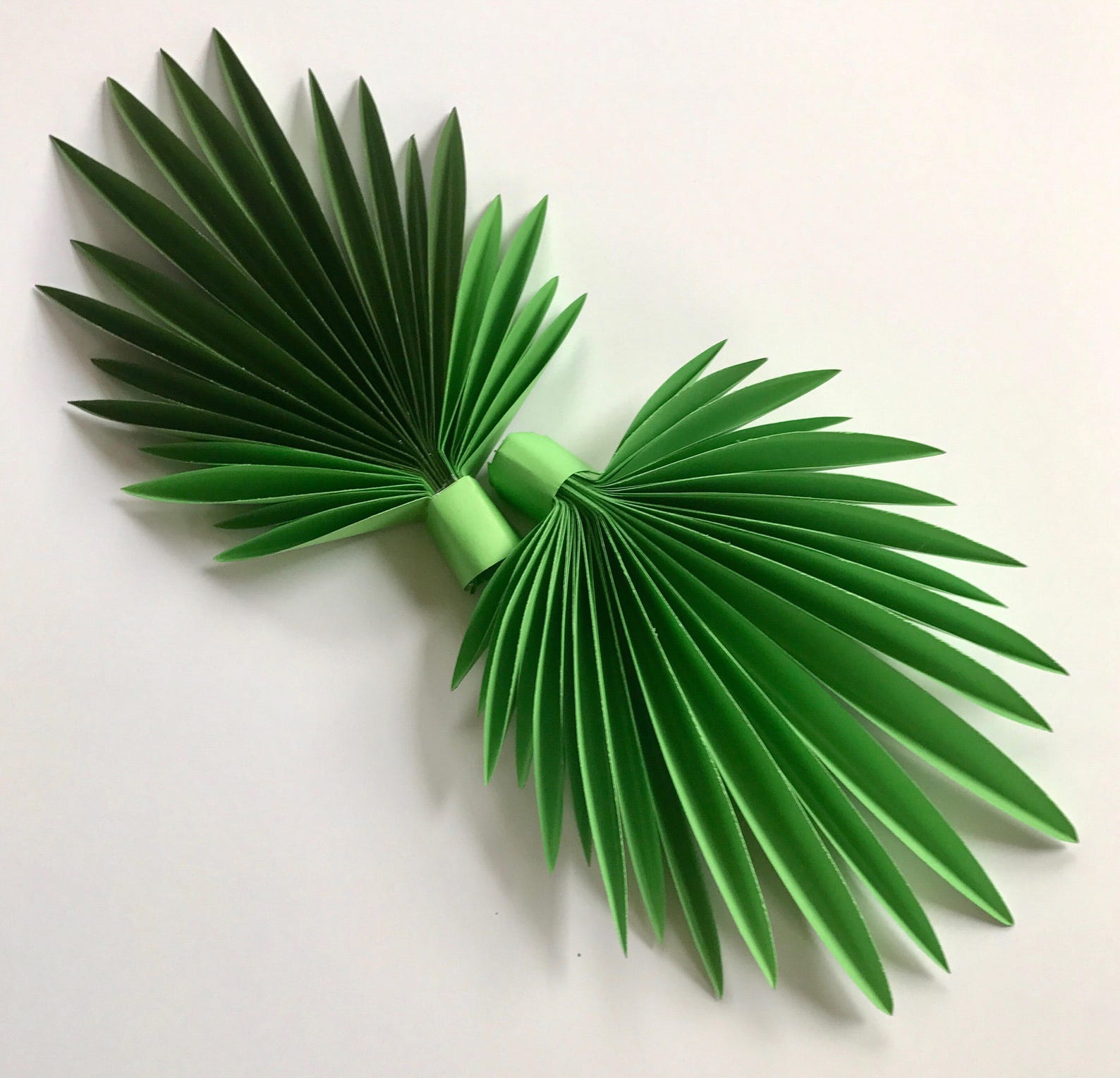 Paper leaves green leaves leaves cut outs Pack of 3 leaves Etsy