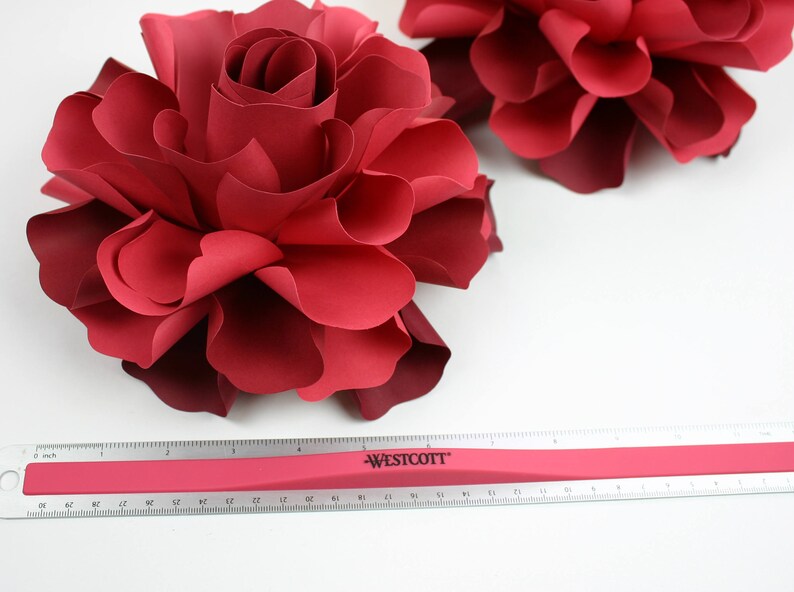 Small paper flowers table decor GABRIELLE Etsy