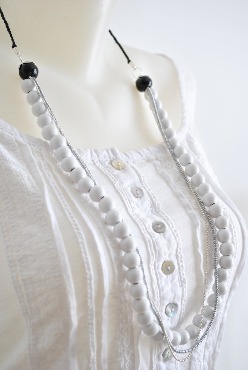 wood and ceramic. Necklace women