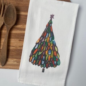 Christmas Tea Towel. Gift Ideas. Tea Towels. Flour Sack Tea Towels. Dish Towel. Farmhouse Decor. Christmas Gift for her. Christmas Decor.