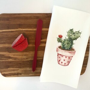 Valentines Day Decor. Valentine&#39;s Day Gift. Flour Sack Towels. Farmhouse Decor. Valentines Day Tea Towel. Kitchen Towels. Dish Towel. Heart.