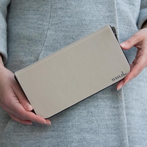 Cartera de cuero beige para mujer, monedero minimalista básico, monedero con cremallera, monedero grande, monedero hecho a mano, monedero de cuero beige claro, idea de regalo para esposa