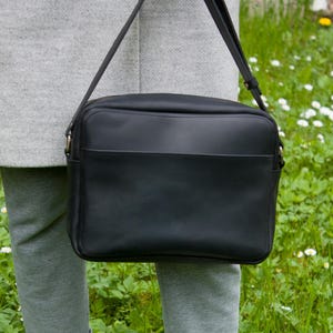 レディース クロスボディバッグ ブラックレザー デイリーハンドバッグ マットレザー 財布 妻へのギフトアイデア ミニマリスト クロスボディバッグ