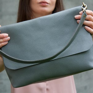 Gray Leather Shoulder Bag Women Daily Crossbody Bag Soft Leather Purse Basic Shoulder Bag Handcrafted Purse Gray Leather Clutch Perfect Gift