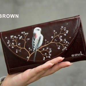Bolsa de presente feminina Bolsa de couro marrom com pintura de pássaro branco e flores Bolsa grande Ideia de presente de Natal Bolsa grande Bolsa feita à mão