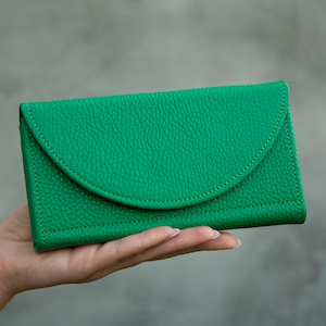 Cartera de cuero verde esmeralda grande de cuero suave bolso de mujer grande cartera simple bolso verde vivo idea de regalo de Navidad