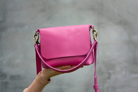 Hogan | Bags | Hogan Italy Pink Soft Leather Hobo Shoulder Bag Purse Zip  Closure Tassel | Poshmark