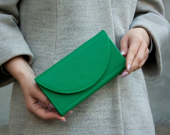 Monedero de cuero verde Mujer Monedero verde esmeralda Monedero verde brillante Mujer Idea de regalo