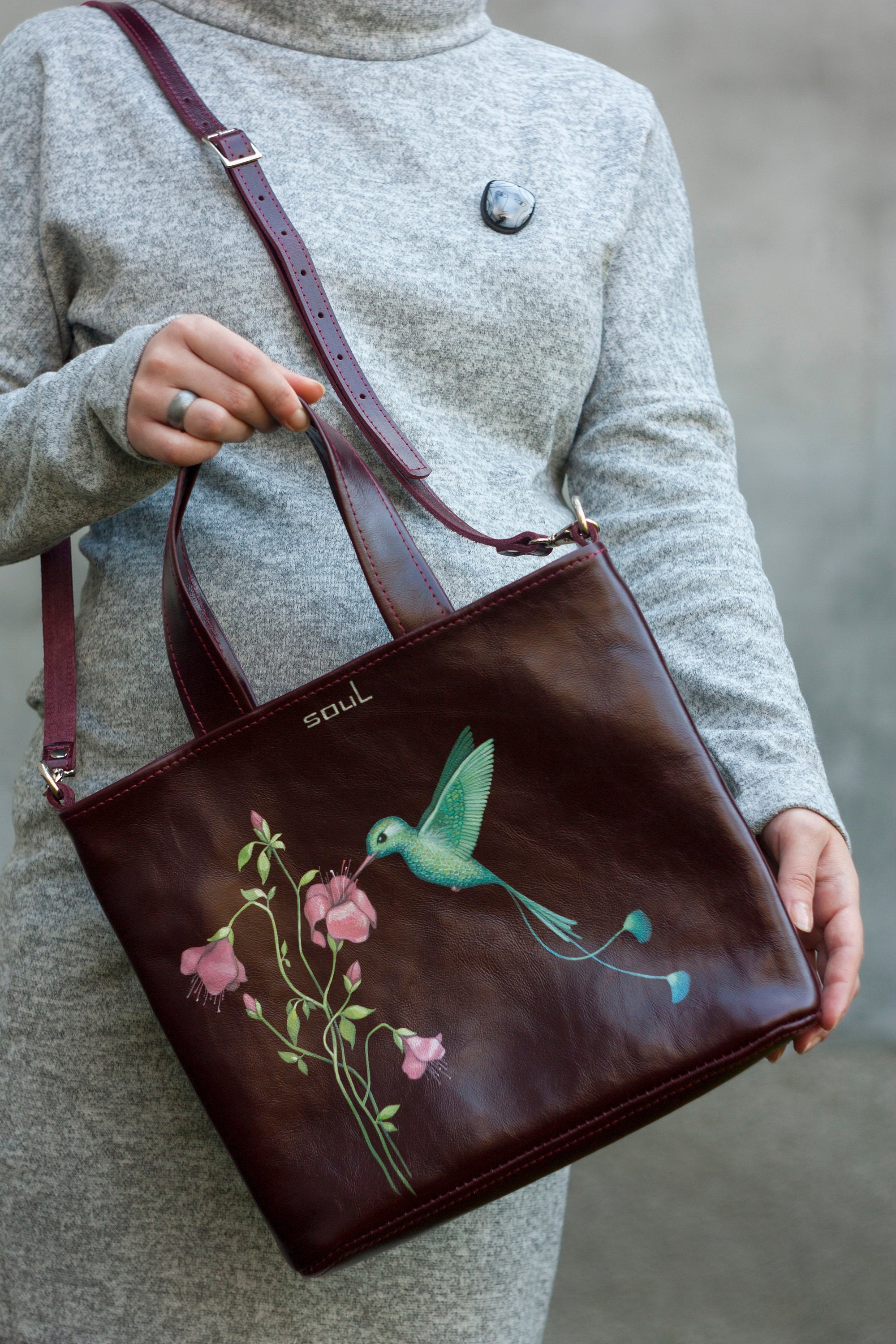 Black Linen Bag With Bird Ribbon Embroidery