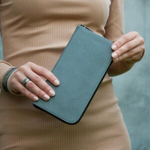 Large Size Purse Women Gray Leather Zipper Wallet Minimalist Basic Purse Women Gift Idea Daily Purse Handmade Wallet Perfect Birthday Gift