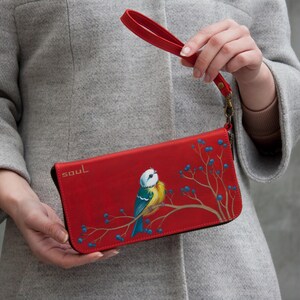 Carteira de couro vermelha com pintura de pássaro chapim bolsa feminina com zíper carteira feita à mão bolsa grande feminina bolsa perfeita para presente de mãe