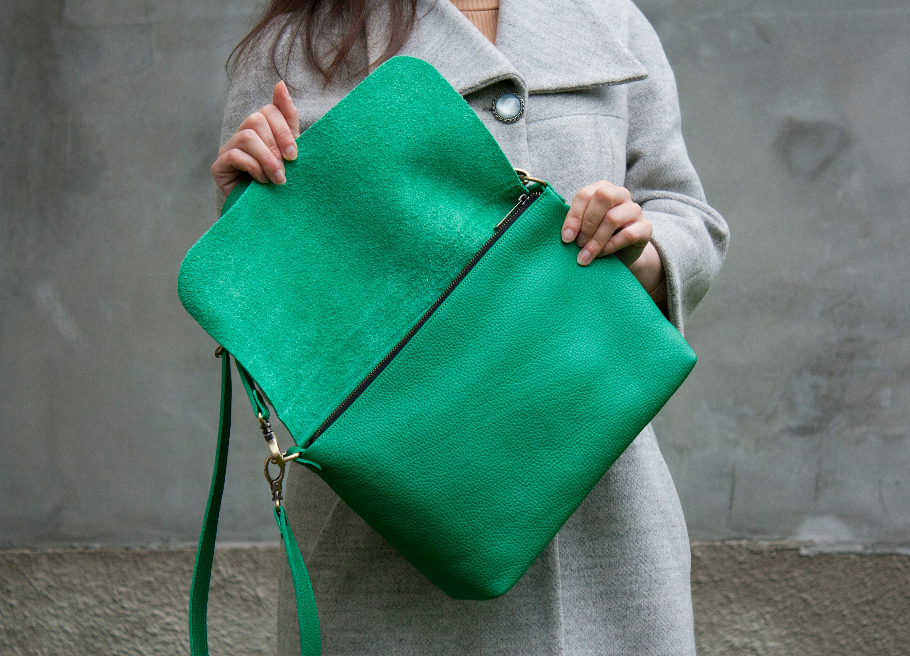 Emerald Green Leather Shoulder Bag Vivid Green Minimalist Crossbody Purse  Large Everyday Bag - Etsy