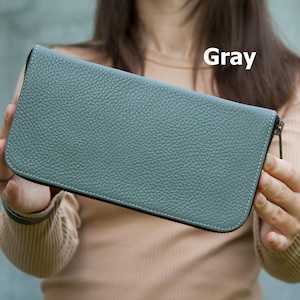 Cartera de cuero gris con cremallera, hecha a mano, ideal como regalo para mujer, cartera básica con 12 ranuras para tarjetas, cartera minimalista, cartera para uso diario.