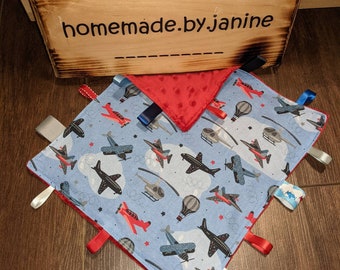 Couverture d’avion taggy, jouet de couverture de taggie sensoriel, papier froissé, jouet ruban, nouveau cadeau de bébé, adorable, couverture de sécurité, cadeau de fête de bébé