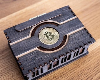 Bitcoin wooden box, Bitcoin handmade box, Bitcoin fan art, Bitcoin gift, Crypto gift, Bitcoin handmade gift, Wooden stash box