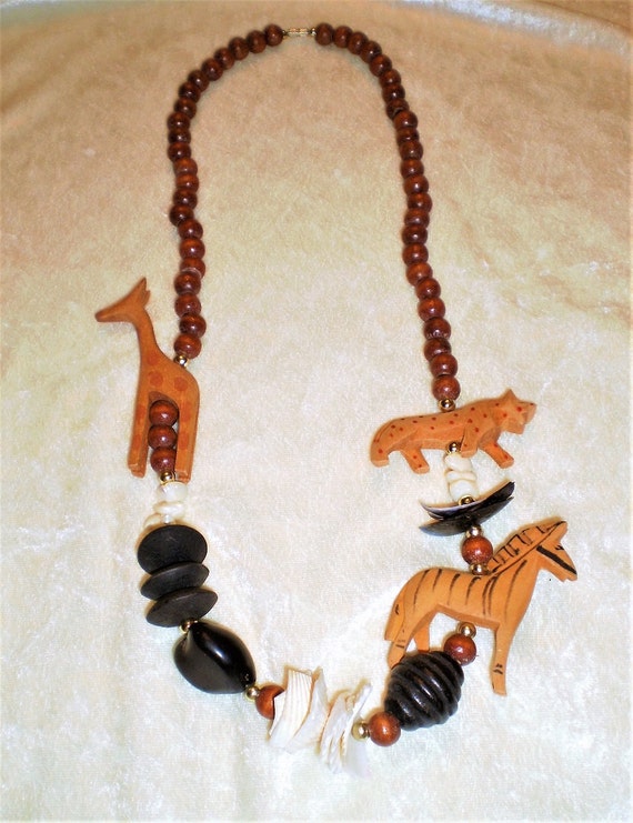Vintage Hand Carved African Animal and Beaded Nec… - image 1