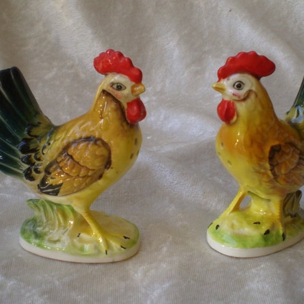 Chicken Salt and Pepper Shakers - Etsy