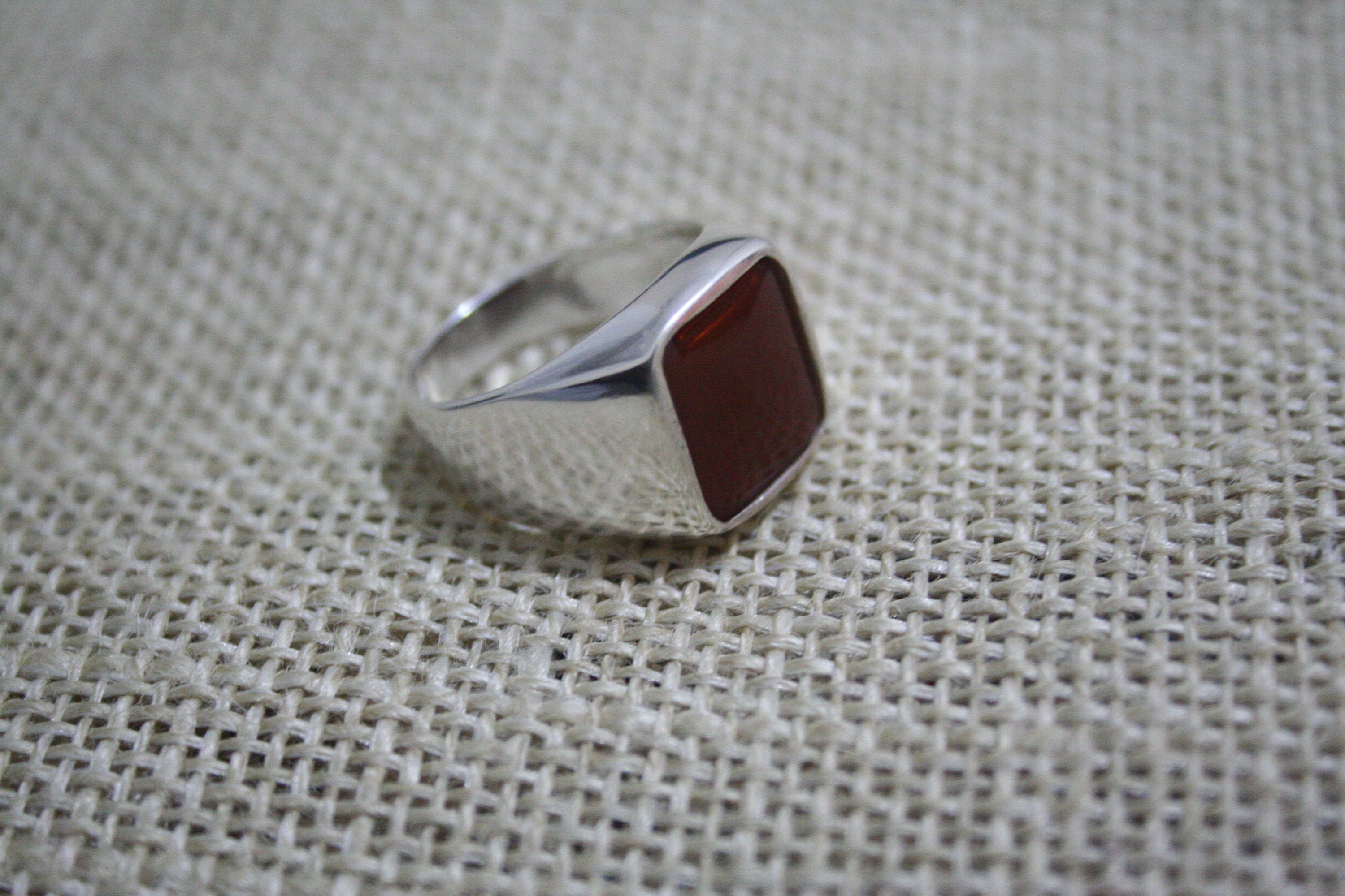 Square aqeeq ring deals