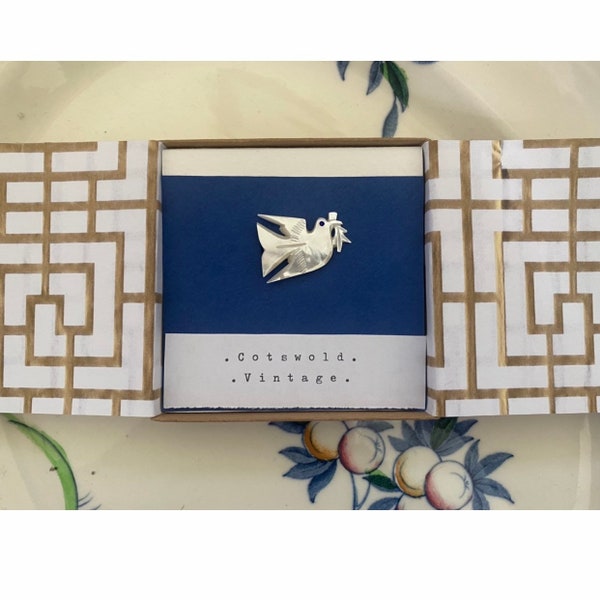 Handcarved Vintage Dove of Peace Broach