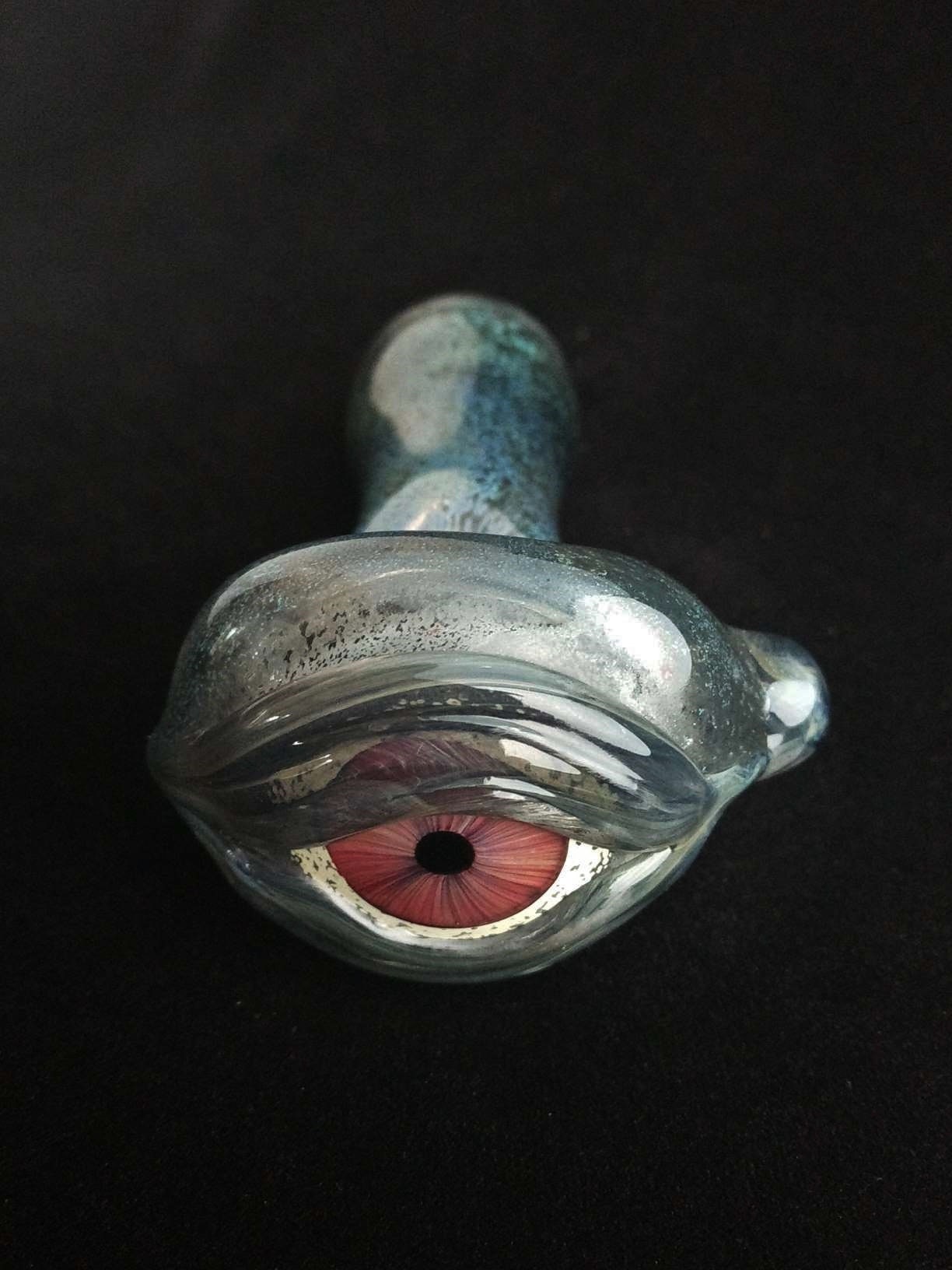 Eye