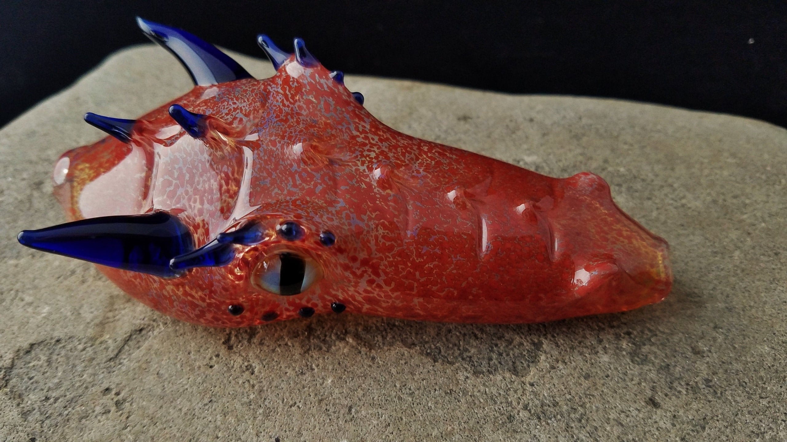 Glass Dragon Head Pipe Hand Blown, Unique Tobacco Pipe Stealthy