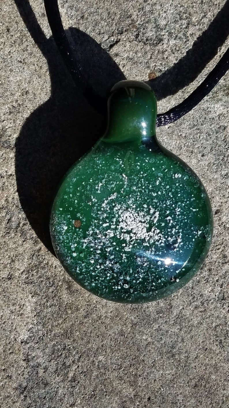 Memorial Pendant Cremation Jewelry Pet Memorial Necklace Deep Green Version image 3