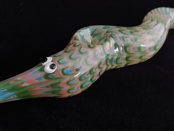 Glass Magic Worm Pipe (Plaid/Striped Version - Pink/Green)| Color Changing | Unique Glass Art | Fast & Free Shipping