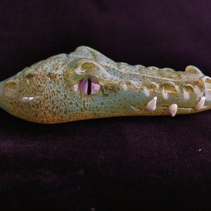 Glass Gator Head Pipe | Color Changing | Unique Glass Art | Fast Shipping