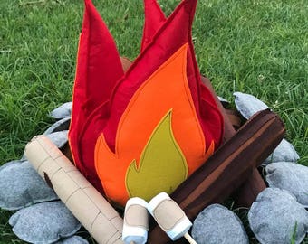 Felt Campfire Set- Felt Toys- Pretend Play- Camping Decor- Camping Gifts for Kids- Kids Room Decor- Camp Toys