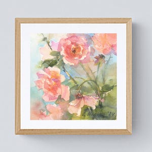 Cespuglio di rose su sfondo di cielo azzurro Acquerello originale all'aria aperta Immagine floreale Fiore da giardino di tenerezza Piccola decorazione da parete quadrata Rosa chiaro