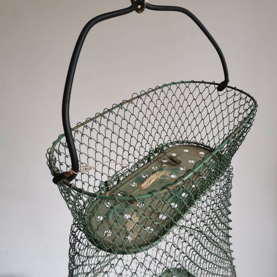 VINTAGE Woven Wire Fish Fruit Net Bag, Fisher Basket Metal Weave Kitchen  Decor OLD Retro Harvesting, Storing, Cook, Food, Storage Chain Link -   Canada