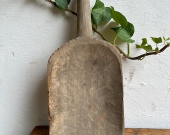 RUSTIC Antique SCOOP Paddle Beautiful Wooden Handmade Grain Spoon, Bakery, Feed, Flour Decorative Primitive Handle Vintage