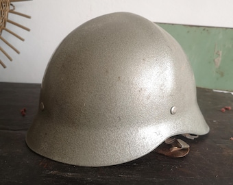 ヴィンテージ ケアンズ レザー 消防ヘルメット：ブルックスビル PCFD