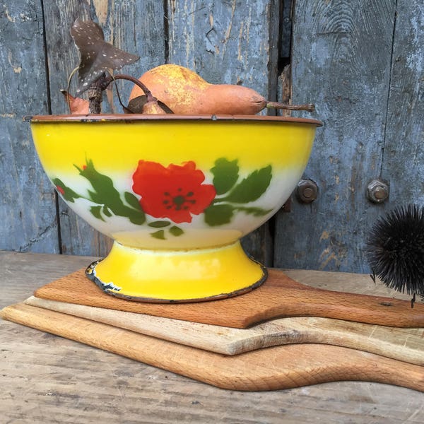 BRIGHT BOWL Enamel, QUIRKY Soviet Kitchen Wear, Vintage Rustic Home, Salad, Mixing, Cake, Fruit Bowl, Farmhouse Decoration, Shop Home Use
