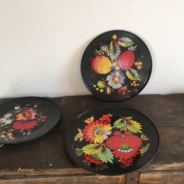 ENAMEL Hand Painted Plates x 3 Colourful, Quirky and Bright Serve wear or wall art.  Useful Picnic, Camper, Boat Life.  Lightweight 60s
